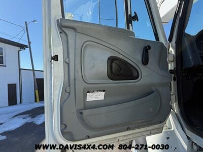 2007 International WorkStar 7300 4X4 Altec Bucket Truck   - Photo 19 - North Chesterfield, VA 23237