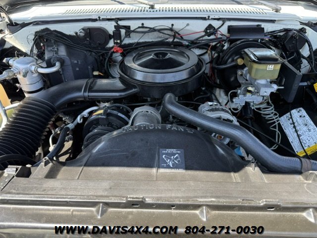 1990 Chevrolet Suburban V1500 Squarebody - Photo 9 - North Chesterfield, VA 23237