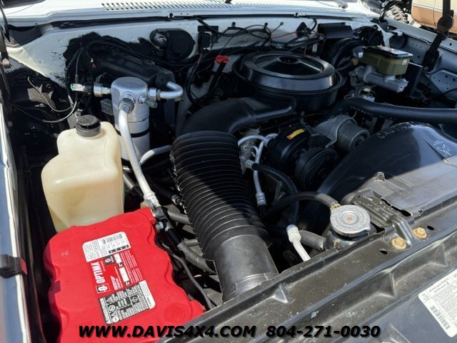 1990 Chevrolet Suburban V1500 Squarebody - Photo 10 - North Chesterfield, VA 23237