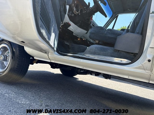 1990 Chevrolet Suburban V1500 Squarebody - Photo 38 - North Chesterfield, VA 23237