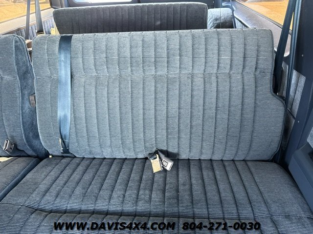 1990 Chevrolet Suburban V1500 Squarebody - Photo 5 - North Chesterfield, VA 23237