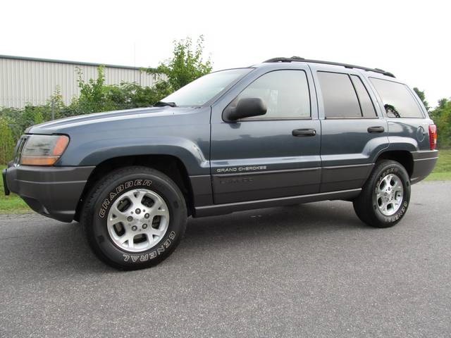 2001 Jeep Grand Cherokee Laredo (SOLD) - Photo 1 - North Chesterfield, VA 23237