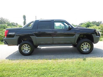 2002 Chevrolet Avalanche 1500 (SOLD)   - Photo 6 - North Chesterfield, VA 23237