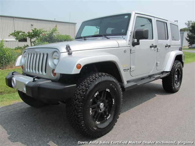 2012 Jeep Wrangler Unlimited Sahara