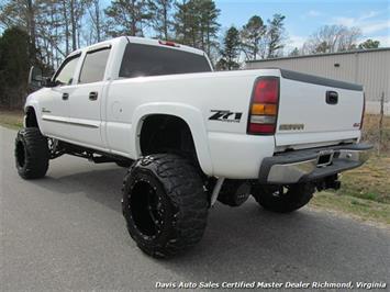 2005 GMC Sierra 2500 HD SLT 4X4 Short Bed Crew Cab   - Photo 8 - North Chesterfield, VA 23237