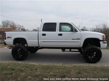 2005 GMC Sierra 2500 HD SLT 4X4 Short Bed Crew Cab   - Photo 4 - North Chesterfield, VA 23237