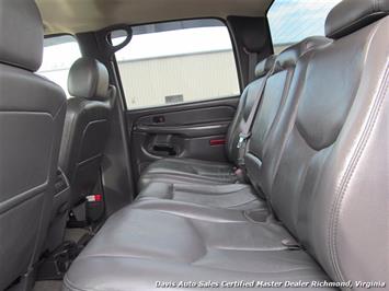 2005 GMC Sierra 2500 HD SLT 4X4 Short Bed Crew Cab   - Photo 10 - North Chesterfield, VA 23237