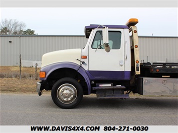 2000 International 4700 Rollback Wrecker Commerical Tow   - Photo 2 - North Chesterfield, VA 23237