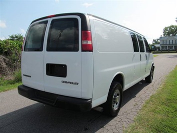 2006 Chevrolet Express 2500 (SOLD)   - Photo 7 - North Chesterfield, VA 23237