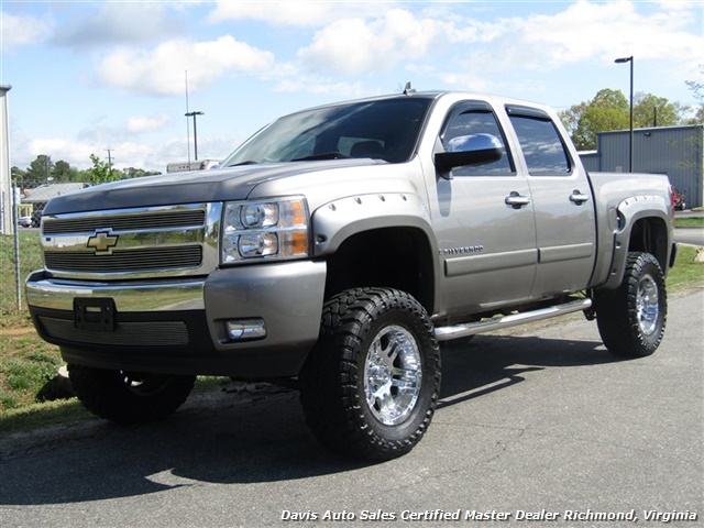 2007 Chevrolet Silverado 1500 LT 4X4 Crew Cab Short Bed (SOLD)