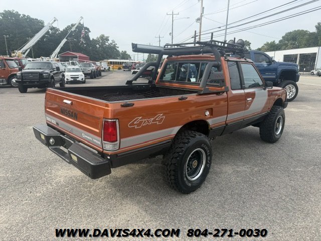 1985 Nissan King Cab 720 4x4 - Photo 7 - North Chesterfield, VA 23237