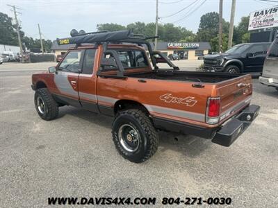 1985 Nissan King Cab 720 4x4 - Photo 5 - North Chesterfield, VA 23237