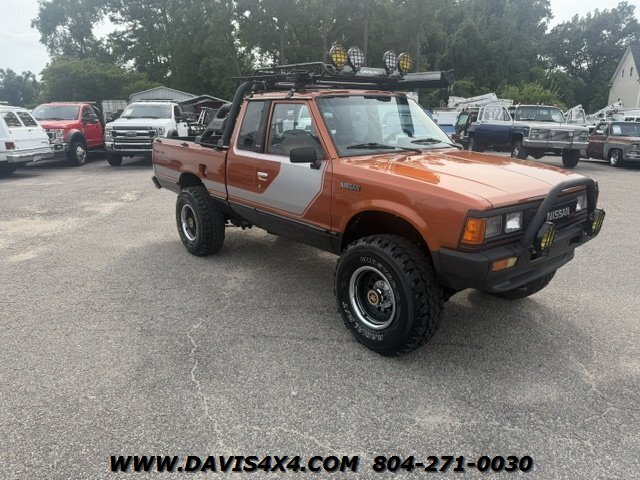 1985 Nissan King Cab 720 4x4   - Photo 1 - North Chesterfield, VA 23237