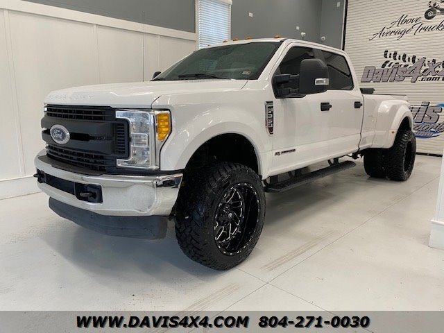 2017 Ford F-350 Superduty Dually 4x4 Diesel Crew Cab Lifted Pickup