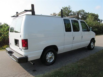 2002 Ford E-Series Cargo E-150 (SOLD)   - Photo 5 - North Chesterfield, VA 23237