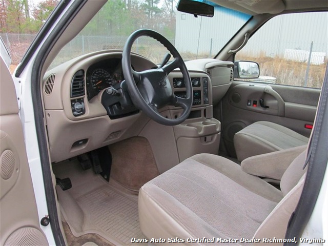 2003 Chevrolet Astro LT Passenger Van