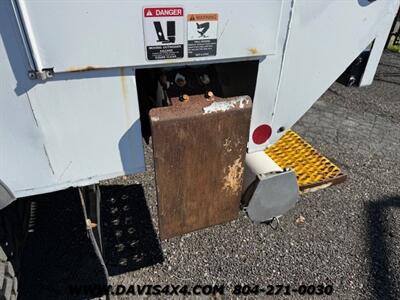 2015 Freightliner M2 106 Altec 60' Bucket Truck   - Photo 19 - North Chesterfield, VA 23237