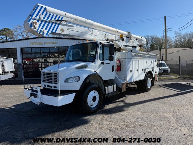 2015 Freightliner M2 106 Altec 60' Bucket Truck   - Photo 1 - North Chesterfield, VA 23237