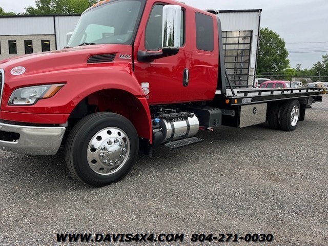2025 International MV607 Rollback  