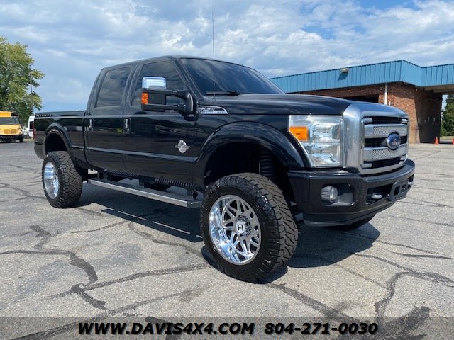 2013 Ford F-250 Superduty Platinum Lifted Crew Cab Pickup