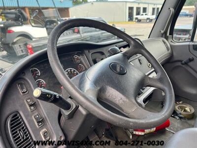 2012 Freightliner M2 24 Foot Box Truck   - Photo 12 - North Chesterfield, VA 23237