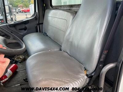 2012 Freightliner M2 24 Foot Box Truck   - Photo 13 - North Chesterfield, VA 23237
