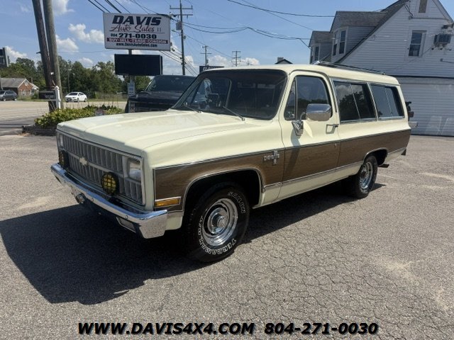 1981 Chevrolet Suburban C15 Cheyenne   - Photo 1 - North Chesterfield, VA 23237