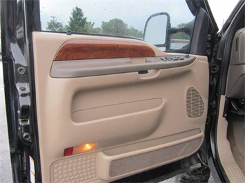 2003 Ford F-350 Super Duty Lariat (SOLD)   - Photo 8 - North Chesterfield, VA 23237