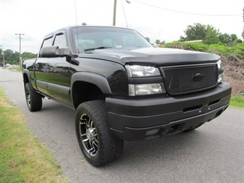 2005 Chevrolet Silverado 2500 LS (SOLD)   - Photo 4 - North Chesterfield, VA 23237