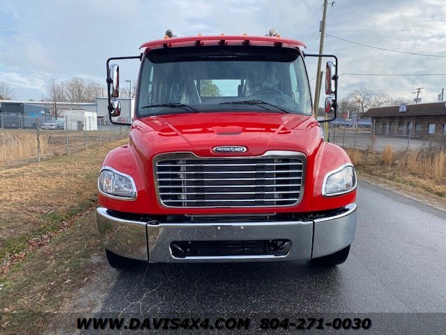 2022 Freightliner M2