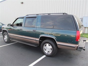 1997 GMC Suburban K1500 (SOLD)   - Photo 5 - North Chesterfield, VA 23237