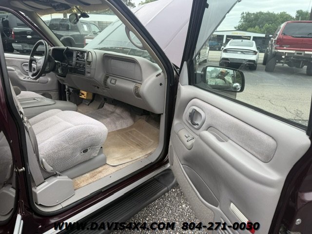 1997 GMC Suburban C2500 - Photo 23 - North Chesterfield, VA 23237