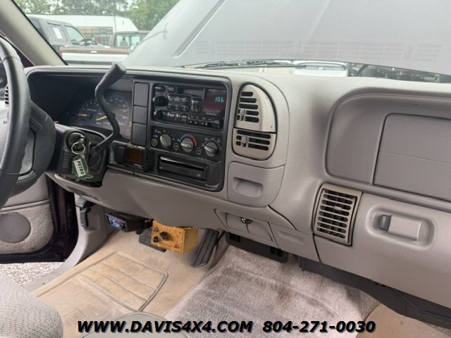 1997 GMC Suburban C2500 - Photo 26 - North Chesterfield, VA 23237
