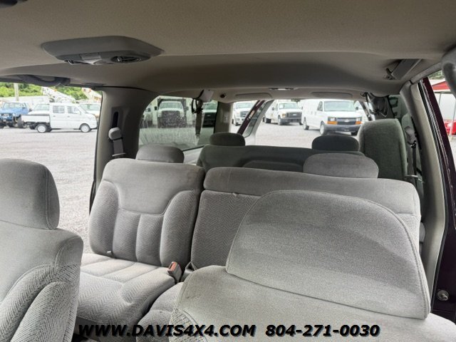 1997 GMC Suburban C2500 - Photo 13 - North Chesterfield, VA 23237