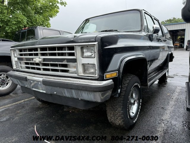 1988 Chevrolet Suburban V10 Squarebody   - Photo 1 - North Chesterfield, VA 23237