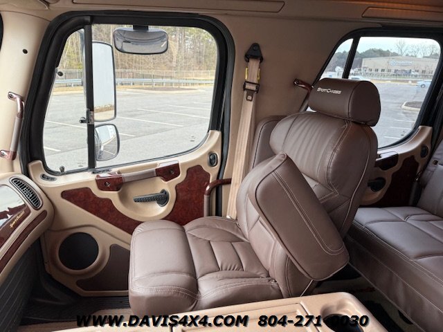 2008 Freightliner M2 106 Sport Chassis Custom Hauler - Photo 26 - North Chesterfield, VA 23237