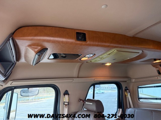 2008 Freightliner M2 106 Sport Chassis Custom Hauler - Photo 18 - North Chesterfield, VA 23237