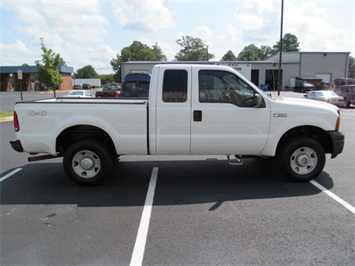 2005 Ford F-250 Super Duty XL (SOLD)   - Photo 2 - North Chesterfield, VA 23237