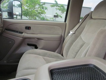 2003 Chevrolet Silverado 2500 LS (SOLD)   - Photo 22 - North Chesterfield, VA 23237