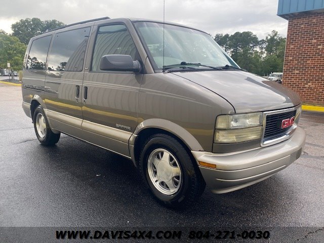 2002 GMC Safari SLT Loaded Family/Minivan