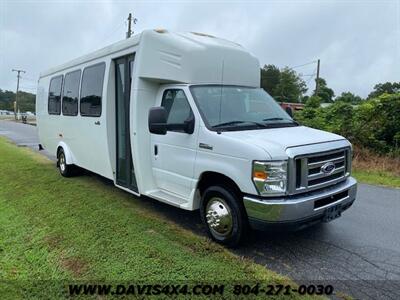 2016 FORD E450 Econoline Shuttle Bus/Travel Van Low Mileage  Loaded - Photo 3 - North Chesterfield, VA 23237