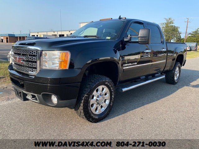 2011 GMC Sierra 3500 Denali HD Crew Cab Short Bed 4x4 Duramax Diesel Pickup