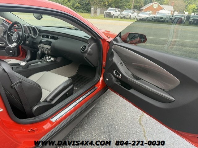 2010 Chevrolet Camaro 2SS - Photo 13 - North Chesterfield, VA 23237