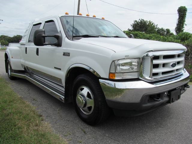 2002 Ford F-350 Super Duty Lariat