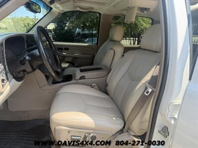 2005 Chevrolet Suburban 4x4   - Photo 11 - North Chesterfield, VA 23237