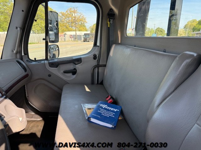 2020 Freighliner M2 106 Rollback/Tow Truck - Photo 19 - North Chesterfield, VA 23237