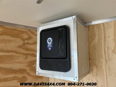 2025 Forest River Enclosed 17' Food Vending Trailer   - Photo 12 - North Chesterfield, VA 23237