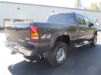 2005 GMC Sierra 2500 SLT (SOLD)   - Photo 3 - North Chesterfield, VA 23237