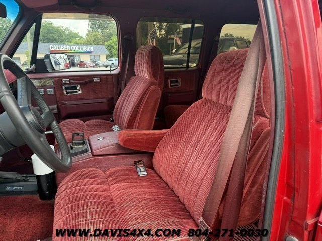 1990 GMC Suburban V1500 Squarebody - Photo 11 - North Chesterfield, VA 23237