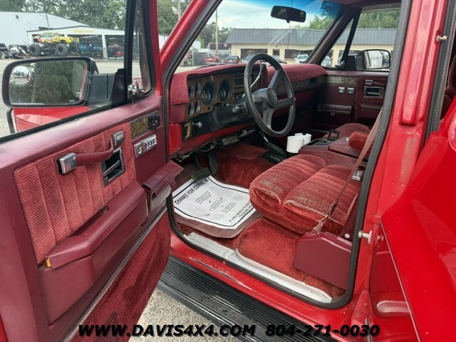 1990 GMC Suburban V1500 Squarebody - Photo 10 - North Chesterfield, VA 23237
